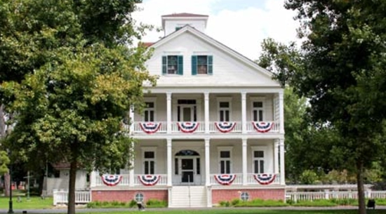 Image of the outside of the Banning Museum